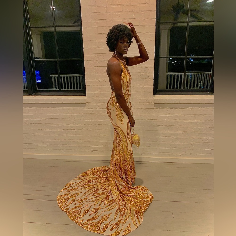 Prom dress selling‼️‼️